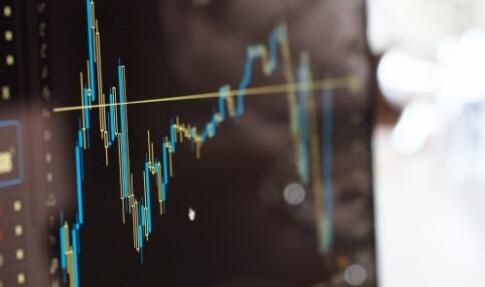 2024年10月25日:原油价格波动的原因是什么?原油价格受什么因素影响