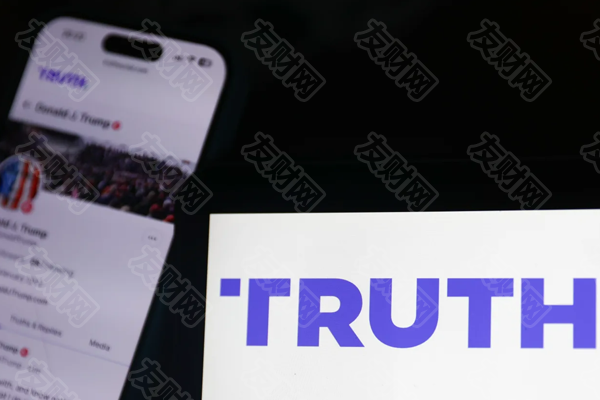 2024年10月30日:在特朗普媒体股价飙升后 Truth Social的估值超过了埃隆·马斯克的X