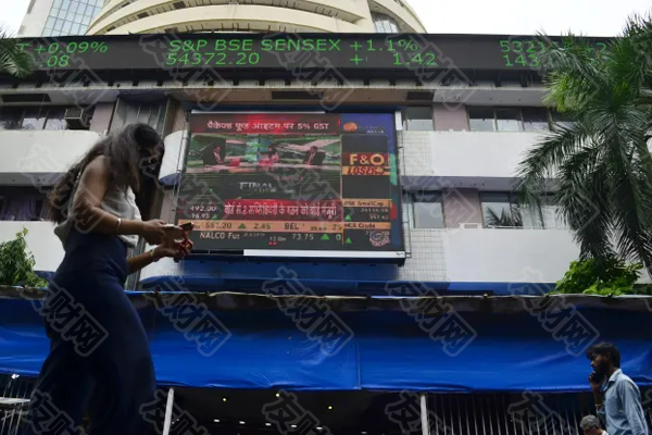 随着外资逃离 印度股市面临历史性连跌 随着外资逃离 印度股市面临历史性连跌